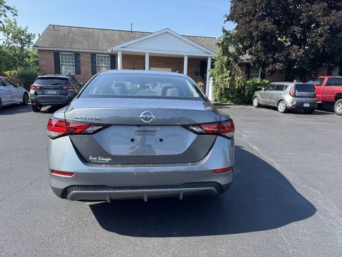 Used 2024 Nissan Sentra S FWD image 6
