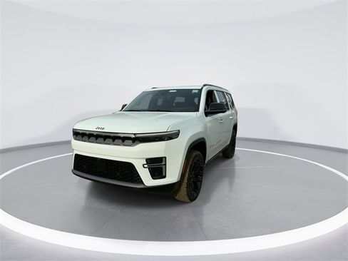 New 2026 Jeep Grand Wagoneer Limited image 3