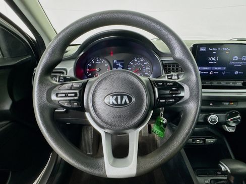 Used 2021 Kia Rio S image 11