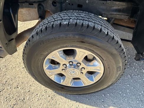 Used 2024 RAM 2500 Big Horn image 30