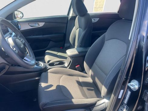 Used 2024 Kia Forte LXS image 15