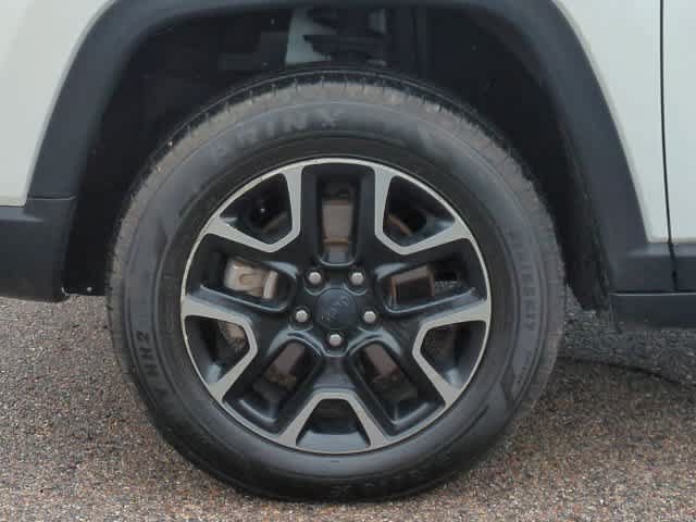 Certified 2019 Jeep Compass Trailhawk AWD/4WD image 14