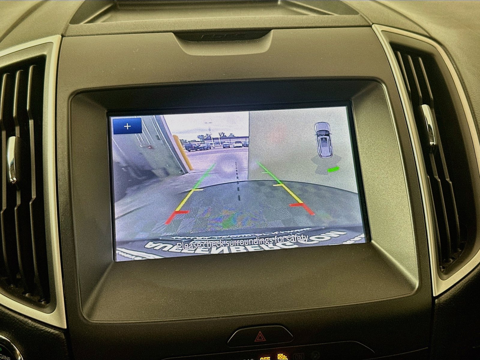 Used 2020 Ford Edge SEL w/ Convenience Package AWD/4WD image 14