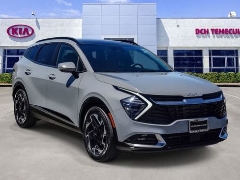 Certified 2025 Kia Sportage SX FWD image 3