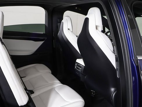 Used 2017 Tesla Model X 100D image 33