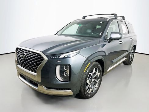 Used 2022 Hyundai Palisade Calligraphy image 3