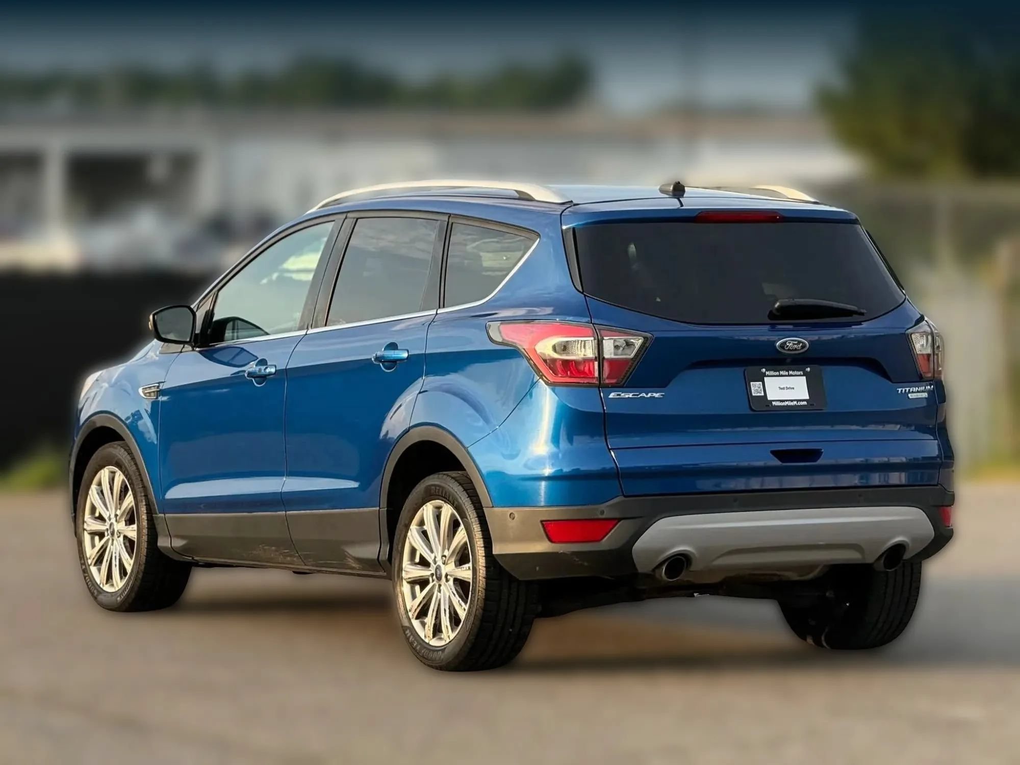 Used 2017 Ford Escape Titanium w/ Equipment Group 301A FWD image 10