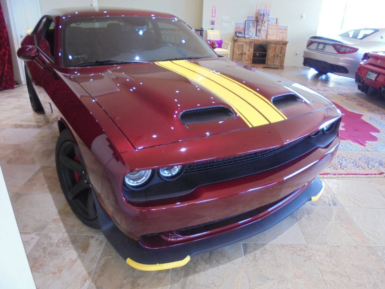 Used 2020 Dodge Challenger SRT Hellcat RWD image 1