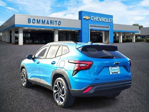 New 2026 Chevrolet Trax RS w/ Driver Confidence Package image 3