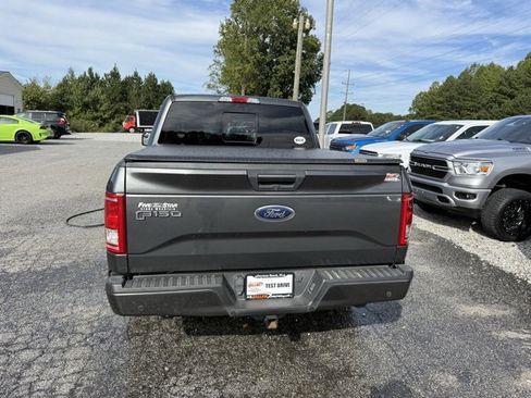 Used 2017 Ford F150 XLT w/ Equipment Group 302A Luxury image 4