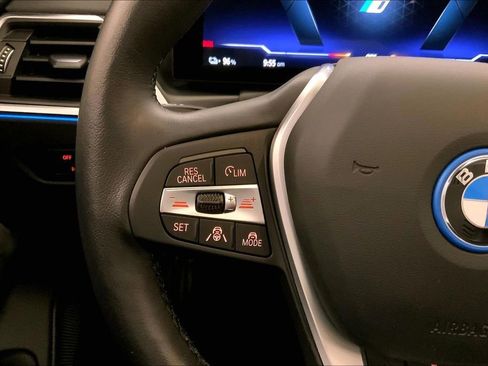 Certified 2023 BMW i4 eDrive35 RWD image 18
