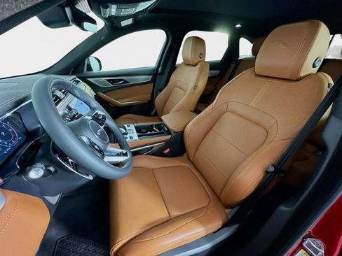 New 2026 Jaguar F-PACE R-Dynamic S image 11