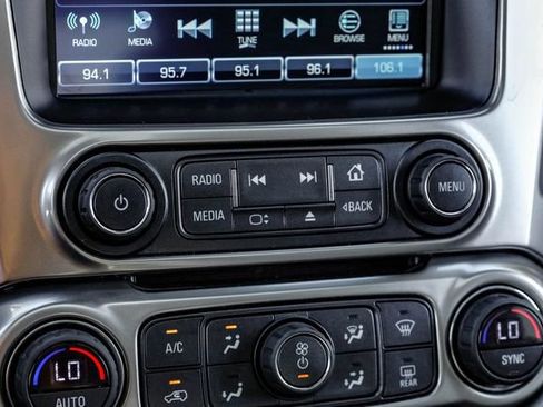 Used 2018 Chevrolet Tahoe LT AWD/4WD image 31