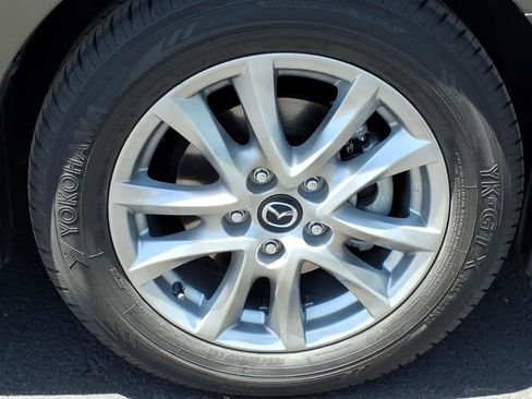 Used 2014 MAZDA MAZDA3 i Grand Touring FWD image 9