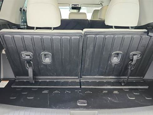 Used 2025 Hyundai Santa Fe SEL FWD image 12