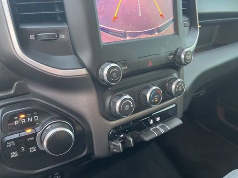 Used 2022 RAM 1500 Big Horn AWD/4WD image 27