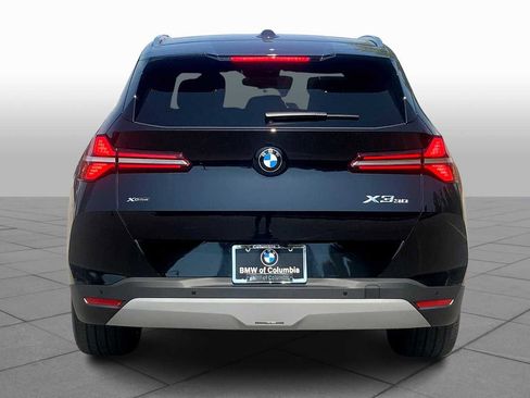 Used 2025 BMW X3 xDrive30i w/ Premium Package image 4