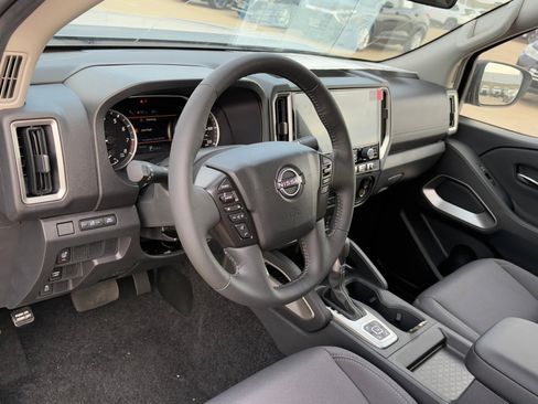 New 2026 Nissan Frontier SV image 14