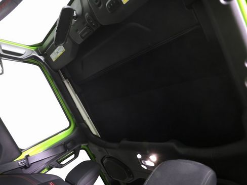 Used 2021 Jeep Wrangler Unlimited Rubicon w/ Xtreme Recon 35" Tire Package image 5