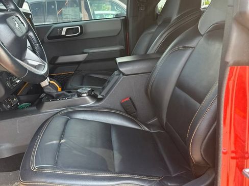 Used 2023 Ford Bronco Badlands AWD/4WD image 4