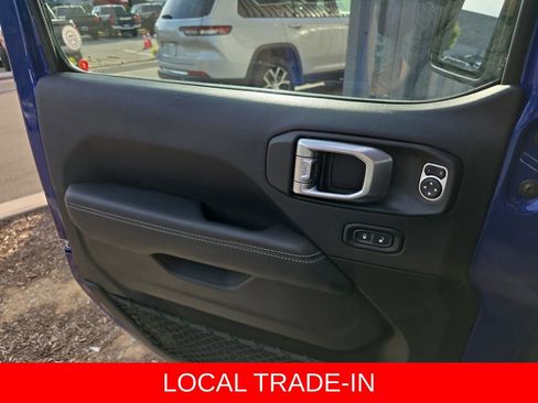 Used 2019 Jeep Wrangler Unlimited Sahara w/ Quick Order Package 24M Moab AWD/4WD image 27