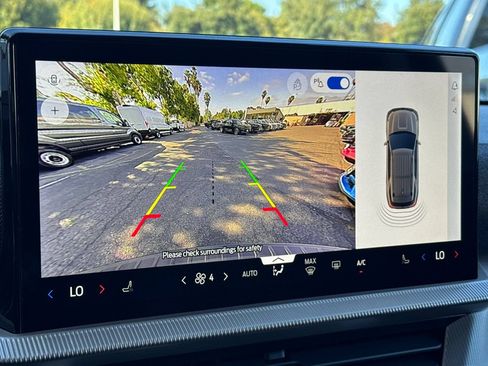 New 2026 Ford Explorer Active AWD/4WD image 18