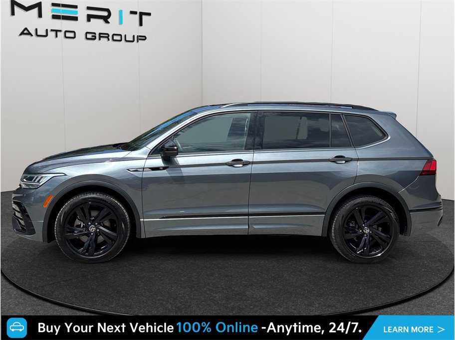 Used 2023 Volkswagen Tiguan SE R-Line FWD image 5