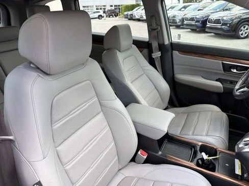 Used 2022 Honda CR-V Touring image 16
