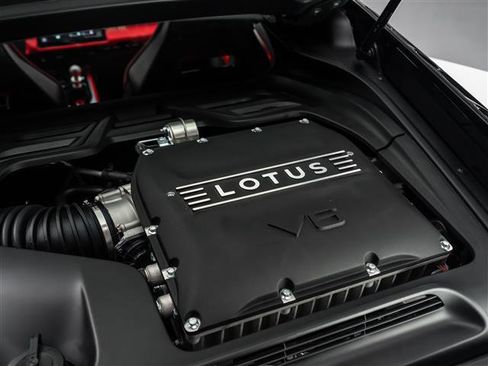 New 2025 Lotus Emira image 29