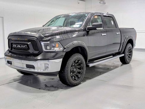 Used 2017 RAM 1500 Big Horn AWD/4WD image 1