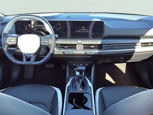 New 2025 Kia K4 GT-Line w/ GT-Line Premium Package image 18