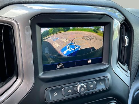 Used 2022 Chevrolet Silverado 1500 Custom AWD/4WD image 29