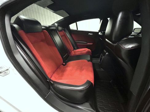 Used 2021 Dodge Charger Scat Pack w/ Dynamics Package image 18