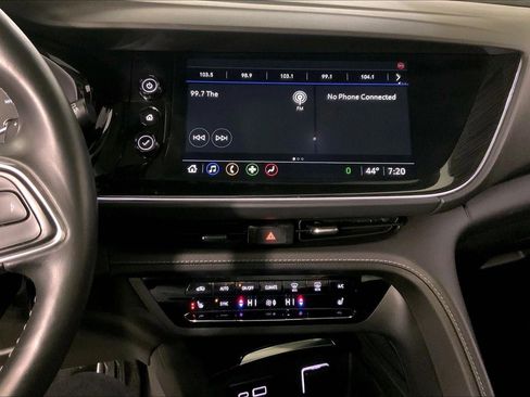 Used 2022 Buick Envision Essence w/ Sport Touring Package image 6