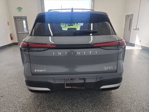 Certified 2026 INFINITI QX60 Luxe w/ Cargo Package AWD/4WD image 4