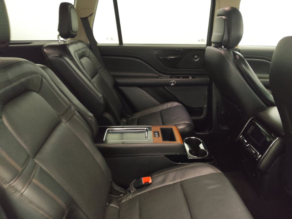Used 2020 Lincoln Aviator Reserve w/ Equipment Group 201A AWD/4WD image 19