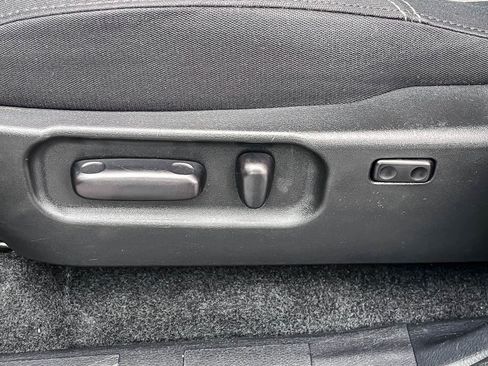 Used 2023 Toyota Tacoma TRD Off-Road w/ Black Out Package (TMS) image 20