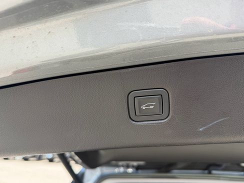 Certified 2023 Chevrolet Blazer LT w/ Convenience Package image 10