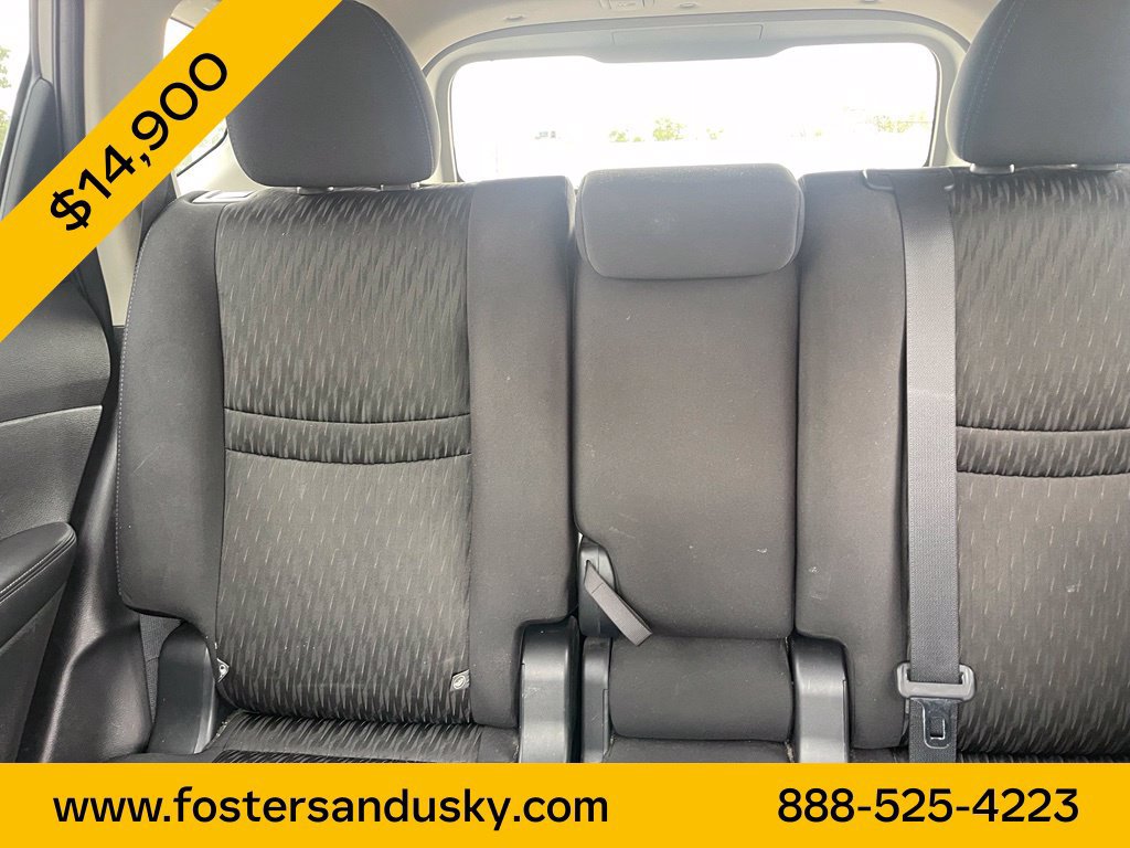 Used 2017 Nissan Rogue S w/ S Appearance Package FWD image 12