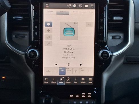 Used 2024 RAM 2500 Laramie image 17