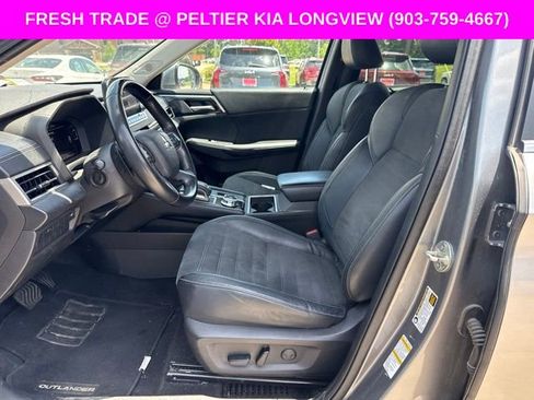 Used 2022 Mitsubishi Outlander SEL Black Edition FWD image 10