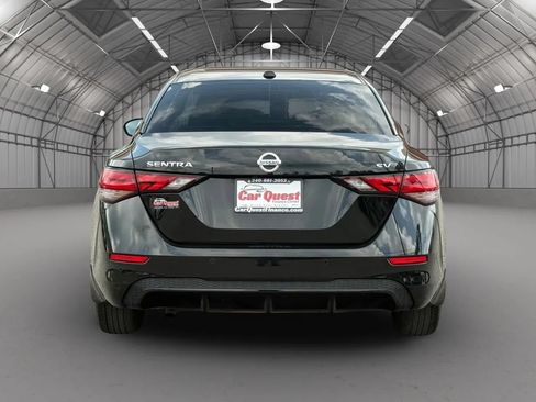 Used 2022 Nissan Sentra SV FWD image 6