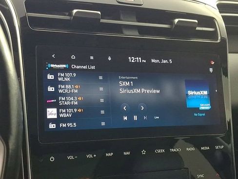 Certified 2024 Hyundai Tucson Limited image 18