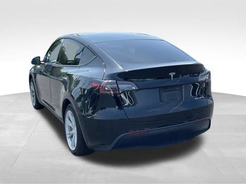 Used 2020 Tesla Model Y Long Range AWD/4WD image 11