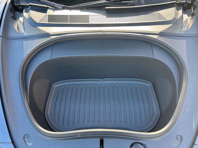 Used 2024 Tesla Model 3 Standard Range RWD image 9