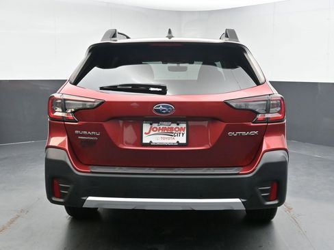 Used 2022 Subaru Outback Limited w/ Popular Package #2 image 8