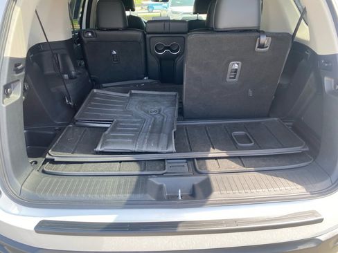 Certified 2025 Honda Pilot EX-L image 19