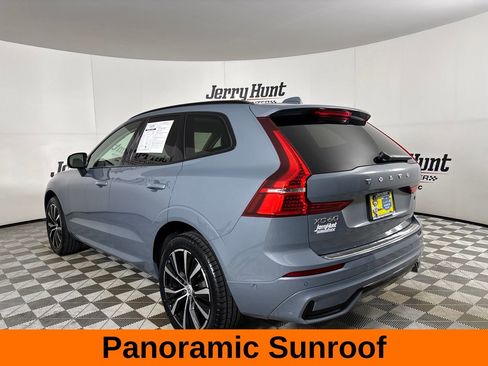 Used 2023 Volvo XC60 B5 Plus w/ Climate Package FWD image 7