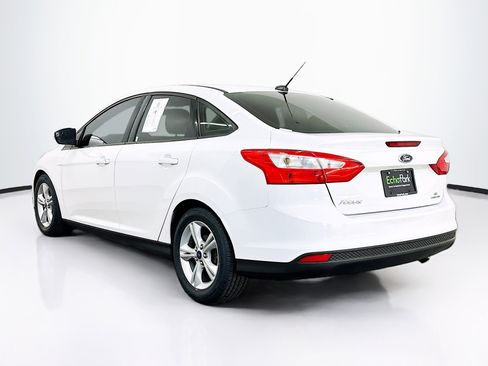 Used 2014 Ford Focus SE FWD image 5