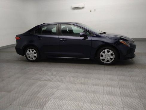 Used 2022 Toyota Corolla LE FWD image 11